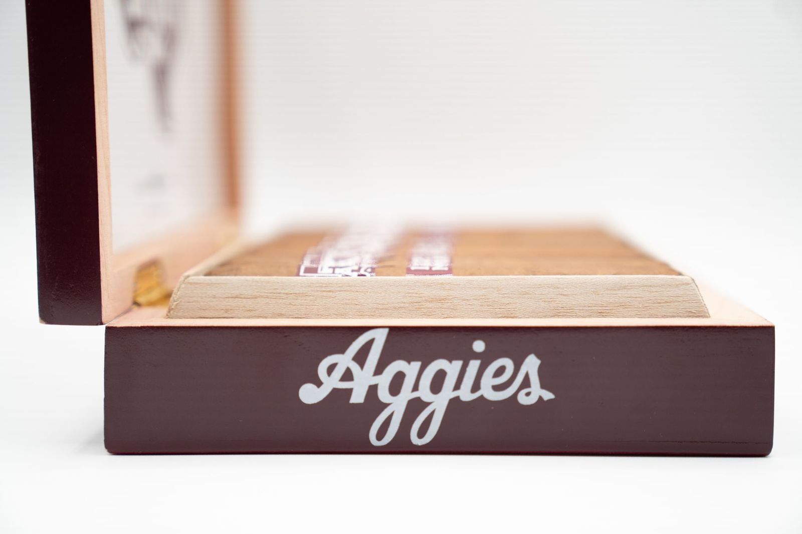 Aggie Maroon Habano